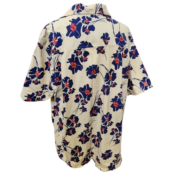 Hurley Size 2X Casual Button Front Short Sleeve Shirt - Picture 4 of 8